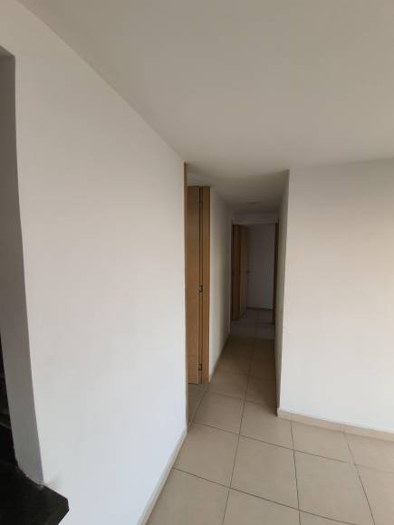 3 Habitaciones Habitaciones, ,2 BathroomsBathrooms,Apartamento,En Arriendo,1019